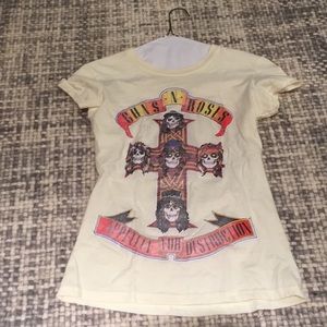 custom Tops - Guns n Roses Tee custom Tops - Guns n Roses Tee